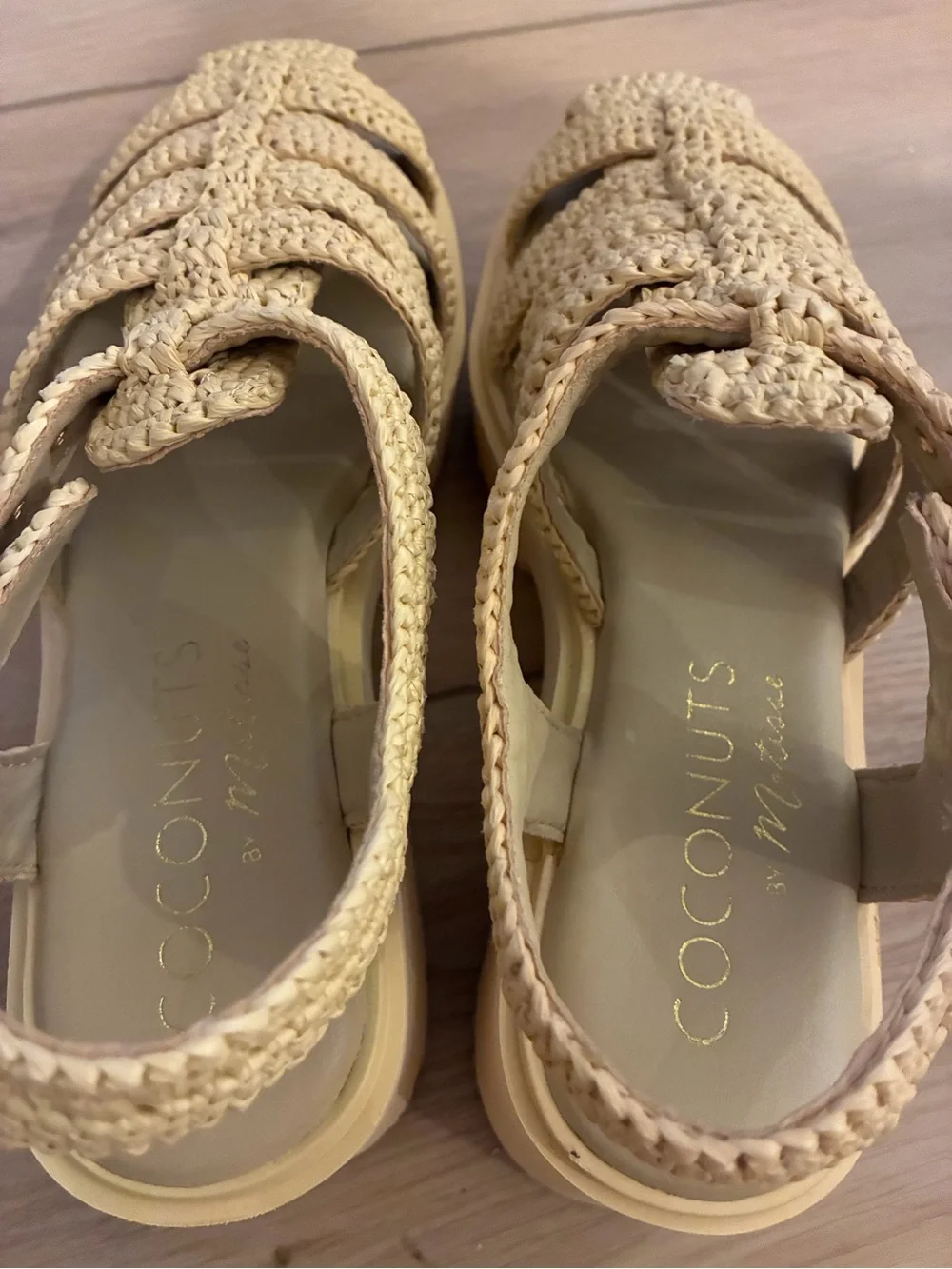 Coconuts by Matisse stylish natural